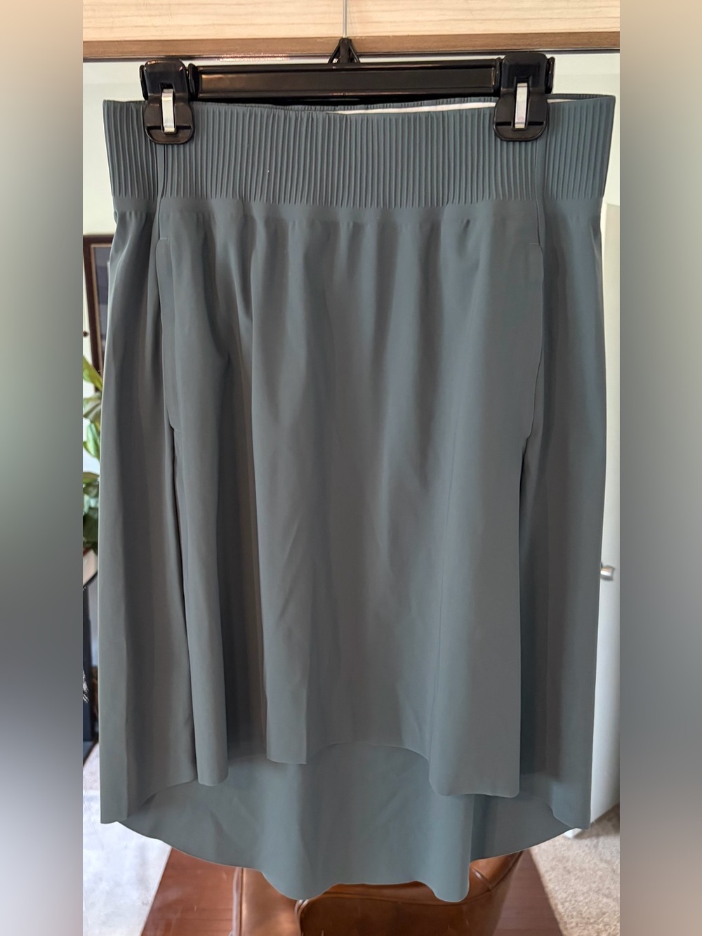 Athleta Cosmic Skirt High Low Hem Grey Stretch Nylon size S Small athletic